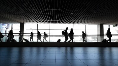В Азербайджане сократили срок пребывания россиян на территории страны