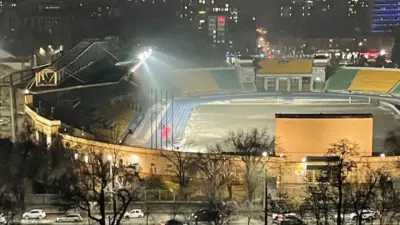 Грохот и дым на центральном стадионе в Алматы прокомментировали в дирекции спортивных сооружений города