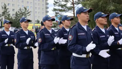 Сто курсантов Академии гражданской защиты приняли присягу в Кокшетау