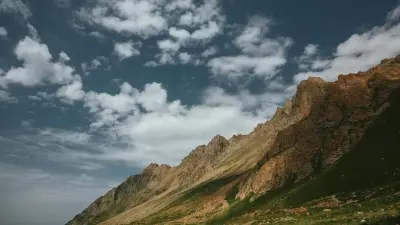 Жителям и гостям Алматы рекомендуют воздержаться от походов в горы 19 мая