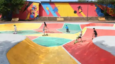 В Астане на правом берегу открыли ещё одну детскую площадку со скейт-парком