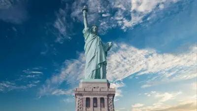 Суд приостановил ускоренную депортацию мигрантов из США