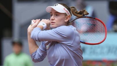 Елена Рыбакина вышла в третий круг Уимблдона