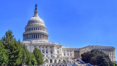 Сотрудники департамента Маска опасаются увольнений после его конфликта с президентом США