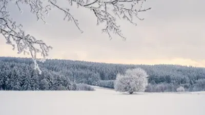Штормовое предупреждение объявили почти по всему Казахстану 23 февраля 