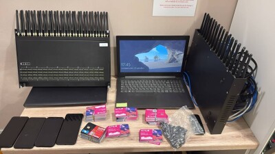 190 sim-карт и sim-боксы обнаружили на съёмной квартире в Алматы