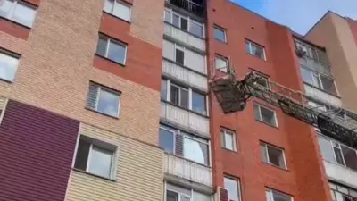 Шестерых человек спасли во время пожара в одной из многоэтажек Костаная