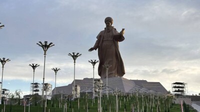 Министр Аида Балаева предложила создать новую литературную премию