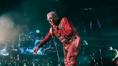 Жители Германии устроили протест против приглашения Тилля Линдеманна на оперный бал