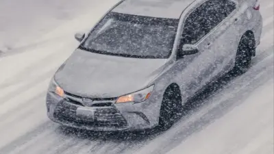 Движение для общественного транспорта и грузовиков ограничили в Атырауской области