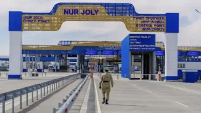 Пробки на границе Казахстана и Китая возникли из-за нехватки бланков разрешений