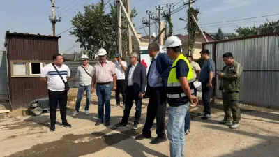 Замакима Алматы проверил строительство школ, детсадов и поликлиники в Наурызбайском районе