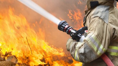 Общежитие загорелось в Астане: жильцы успели эвакуироваться