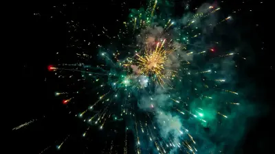 Использовать пиротехнику запретили жителям Нидерландов