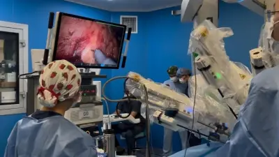 Казахстанские онкологи впервые провели робот-ассистированные операции в формате международного телемоста