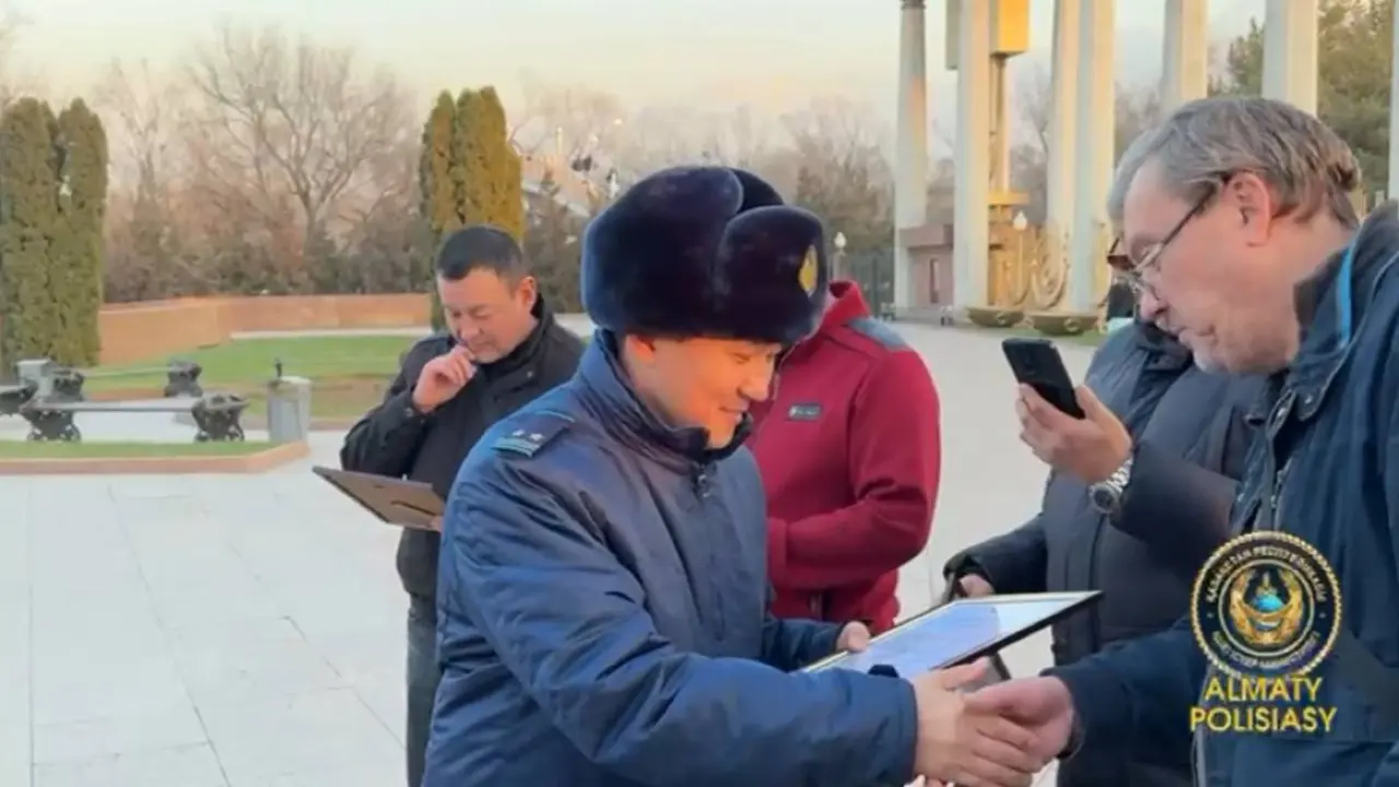 Добросовестных водителей наградили в Алматы