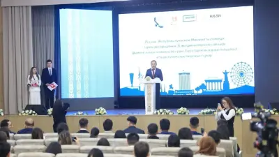 Республиканский турнир по дебатам стартовал в Шымкенте