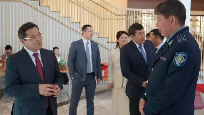 В Туркестане впервые прошла областная конференция для школьных психологов