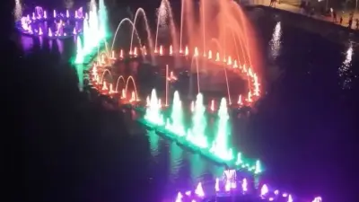 В Шымкенте музыкальный фонтан получил видеопроекцию – в ритме света, воды и истории