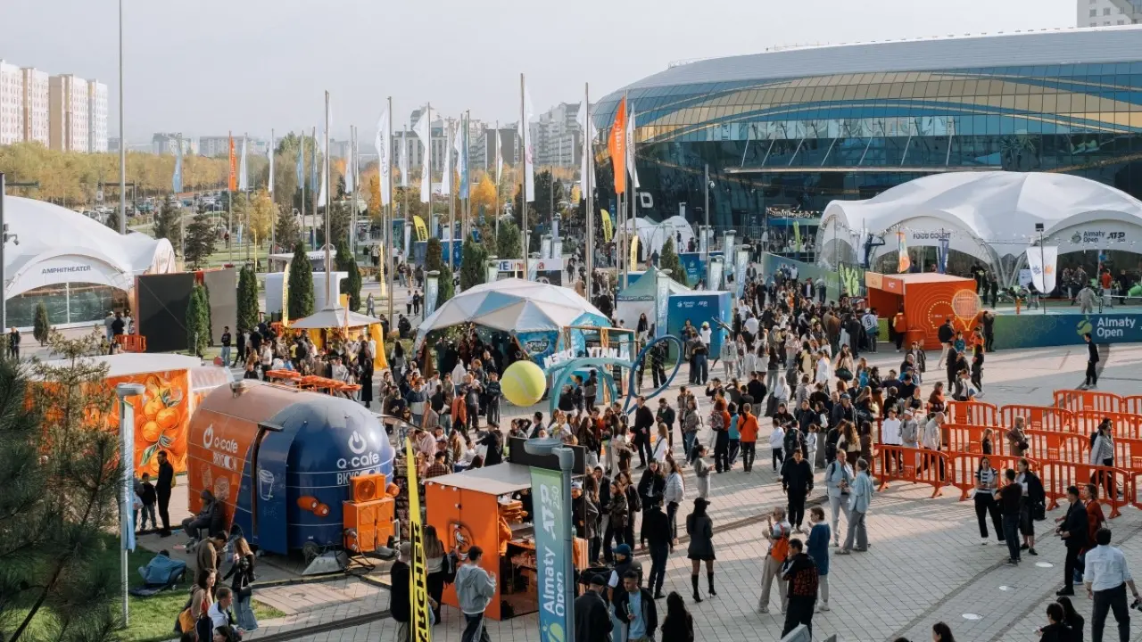 Әлемдік теннис, жұлдыздар концерттері және алмалар: Almaty Open ATP 250 – 2025 турнирі қалай өтті
