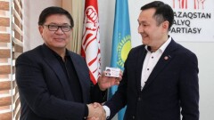 Ермухамет Ертысбаев вступил в Народную партию Казахстана