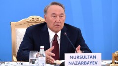 Елбасы: Мне говорили: "Останься навечно"