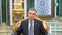 Гурбангулы Бердымухамедова наградали медалью "Отважный туркмен"