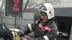 В Алматы произошёл пожар на складе в ТРЦ "Домиллион"