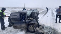 Пять человек погибли в ДТП на трассе в Атырауской области