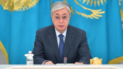 Токаев подписал закон, предусматривающий введение туристического взноса с иностранцев