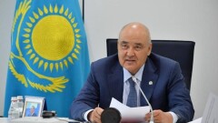 Аким Туркестанской области призвал подчинённых вставать в пять утра