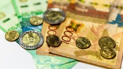 Мошенники от имени Минтруда звонят казахстанцам и обещают 500 тысяч тенге