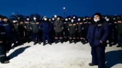 В Актюбинской области рабочие нефтяной компании "АМК Мунай" завершили забастовку. Им пересмотрят зарплаты