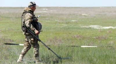 В Мангистау во время очистки учебного полигона пострадали пятеро военнослужащих