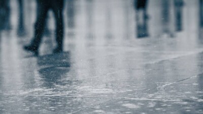 Синоптики прогнозируют сильные дожди, град и грозу на выходных в Казахстане