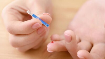 Казахстанцы с диабетом вынужденно покупают тест-полоски за свой счёт