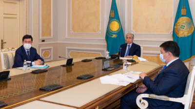 Токаев: Спешить со строительством атомных станций не будем, но и опаздывать с этим делом не следует