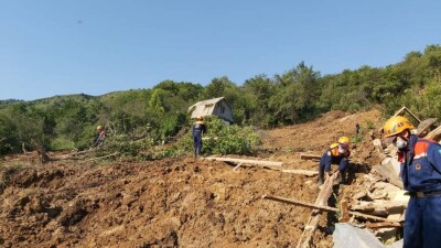 В Алматинской области сошёл оползень. Он повредил несколько дач