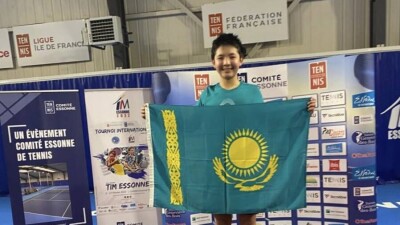 Казахстанский теннисист Зангар Нурланулы выиграл престижный турнир во Франции