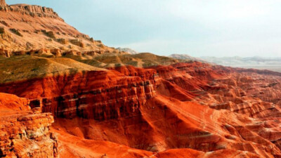 Определены инвесторы, которым передадут в пользование участки нацпарков Чарын, Алтын-Эмель и Кольсайские озёра