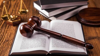 В Павлодаре полицейского приговорили к 10 годам лишения свободы за разбойные нападения