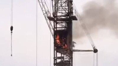 В Нур-Султане горел башенный кран на стройке жилищного комплекса