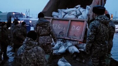 Участок трассы Актобе – Астрахань размыло, дорогу закрыли