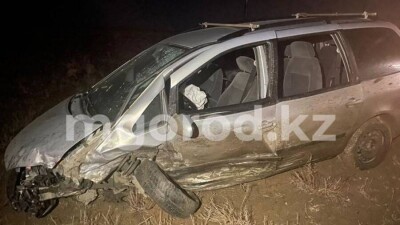 11 человек госпитализировали после ДТП в Атырауской области