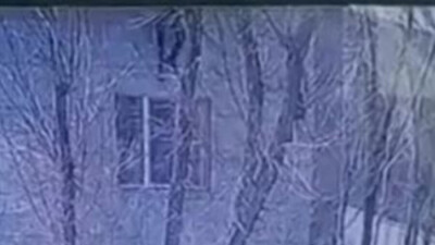 В Павлодаре два призывника выпрыгнули из окна пункта сбора. Одному удалось сбежать