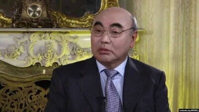 С экс-президента Кыргызстана Аскара Акаева сняли все обвинения