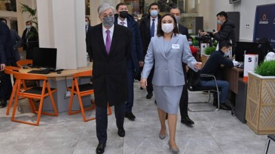 Токаеву показали дом социальных услуг в Алматы