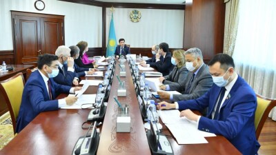 Депутаты мажилиса будут выезжать в регионы для встреч с жителями