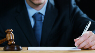 Цой заявил, что не знает, на кого из сотрудников Минздрава завели уголовное дело