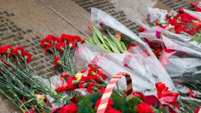 Помощь ветеранам важнее проведения парада – Минтруда